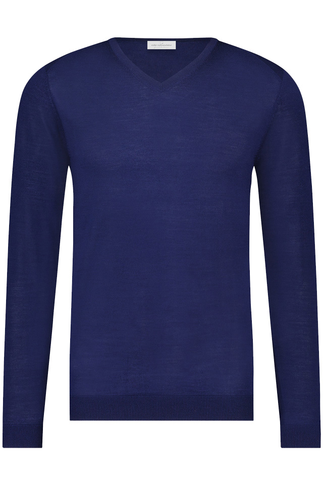 V-Ausschnitt-Pullover <br />
aus 100 % Merinowolle - nachtblau