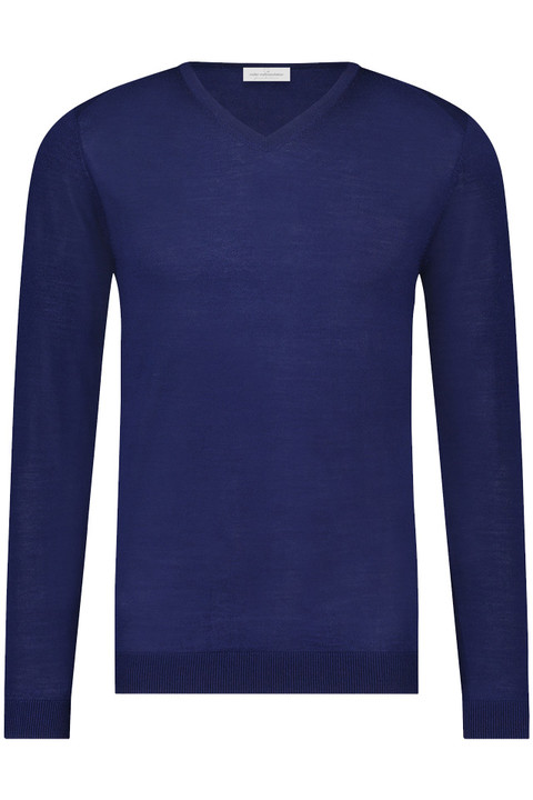 V-Ausschnitt-Pullover <br />
aus 100 % Merinowolle - nachtblau